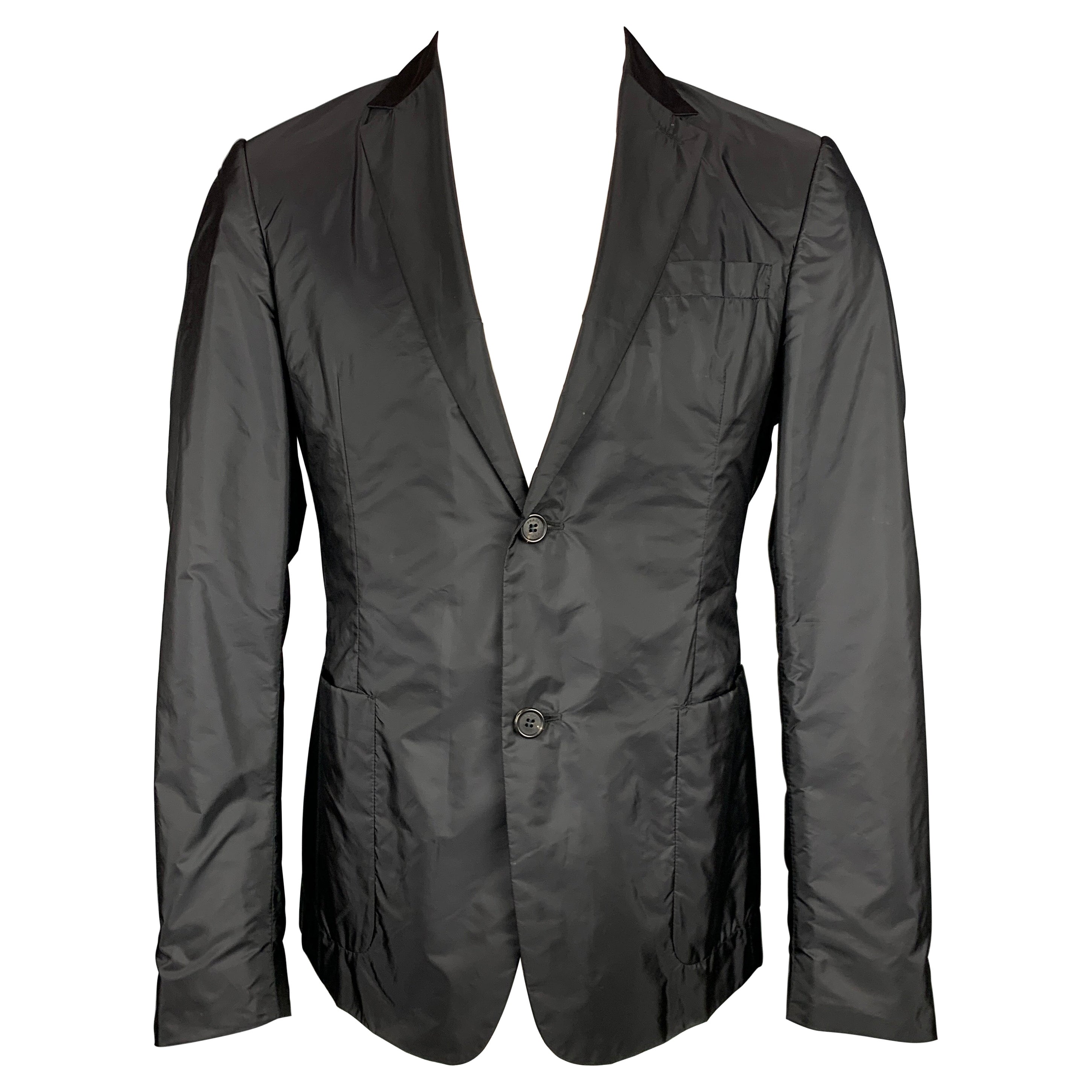 PRADA Größe 40 Schwarzer Nylon-Sportmantel mit Notch-Revers