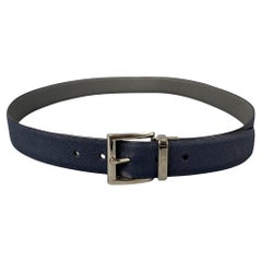 PRADA - Ceinture en cuir Taiga bleu marine, taille 40