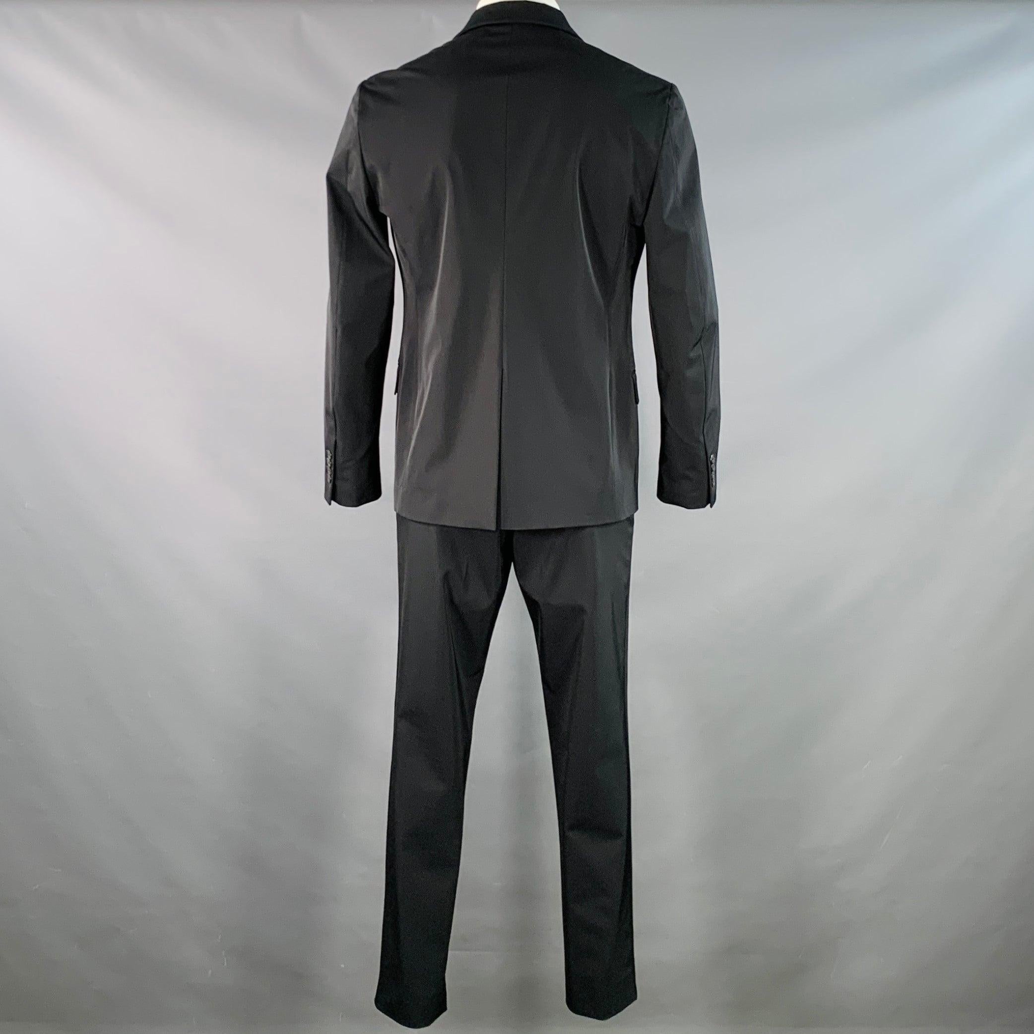 Nero Prada taglia 42 - Abito monopetto in twill di poliestere misto nero con risvolto a tacche in vendita