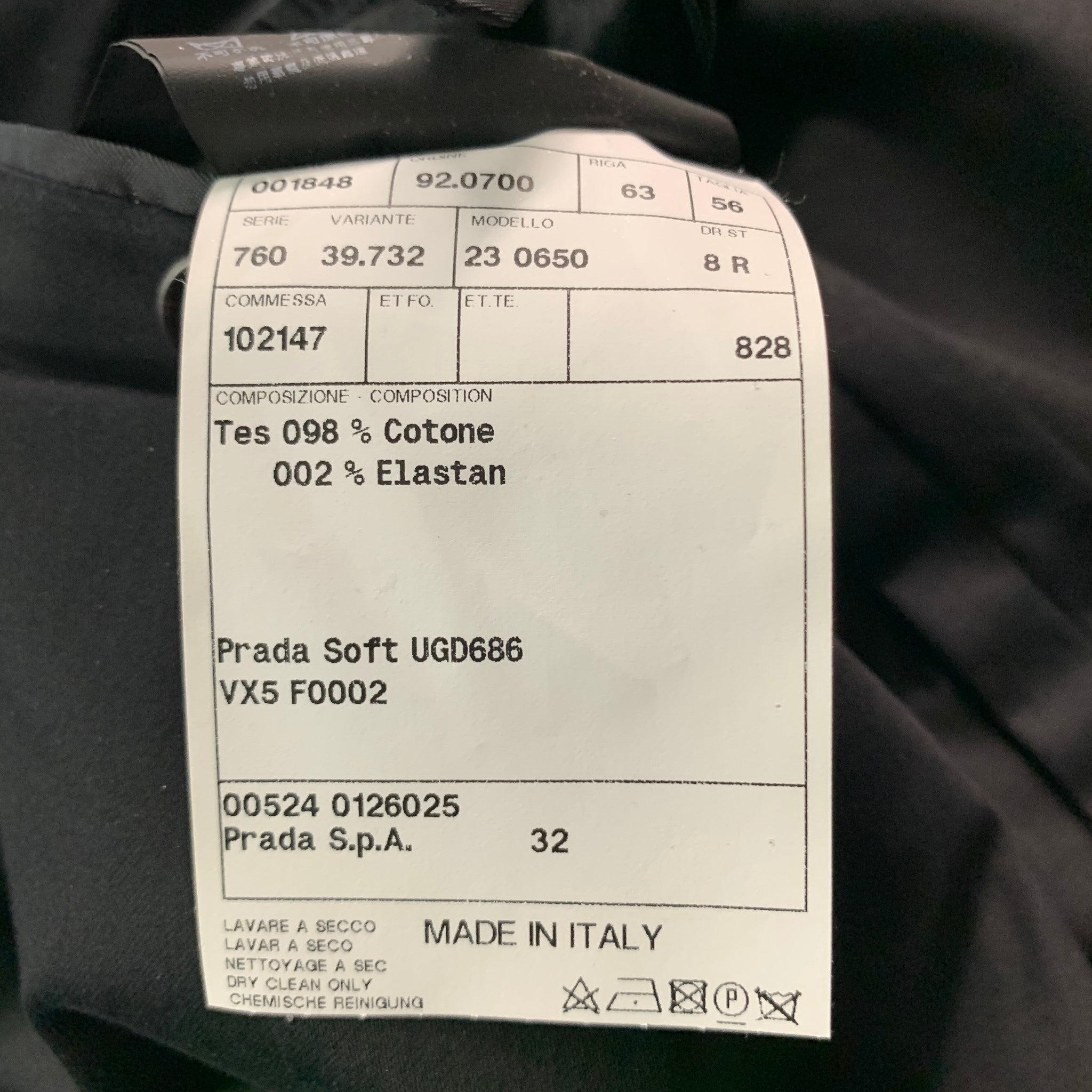 PRADA Size 46 Black Cotton  Elastane Single breasted Sport Coat For Sale 2