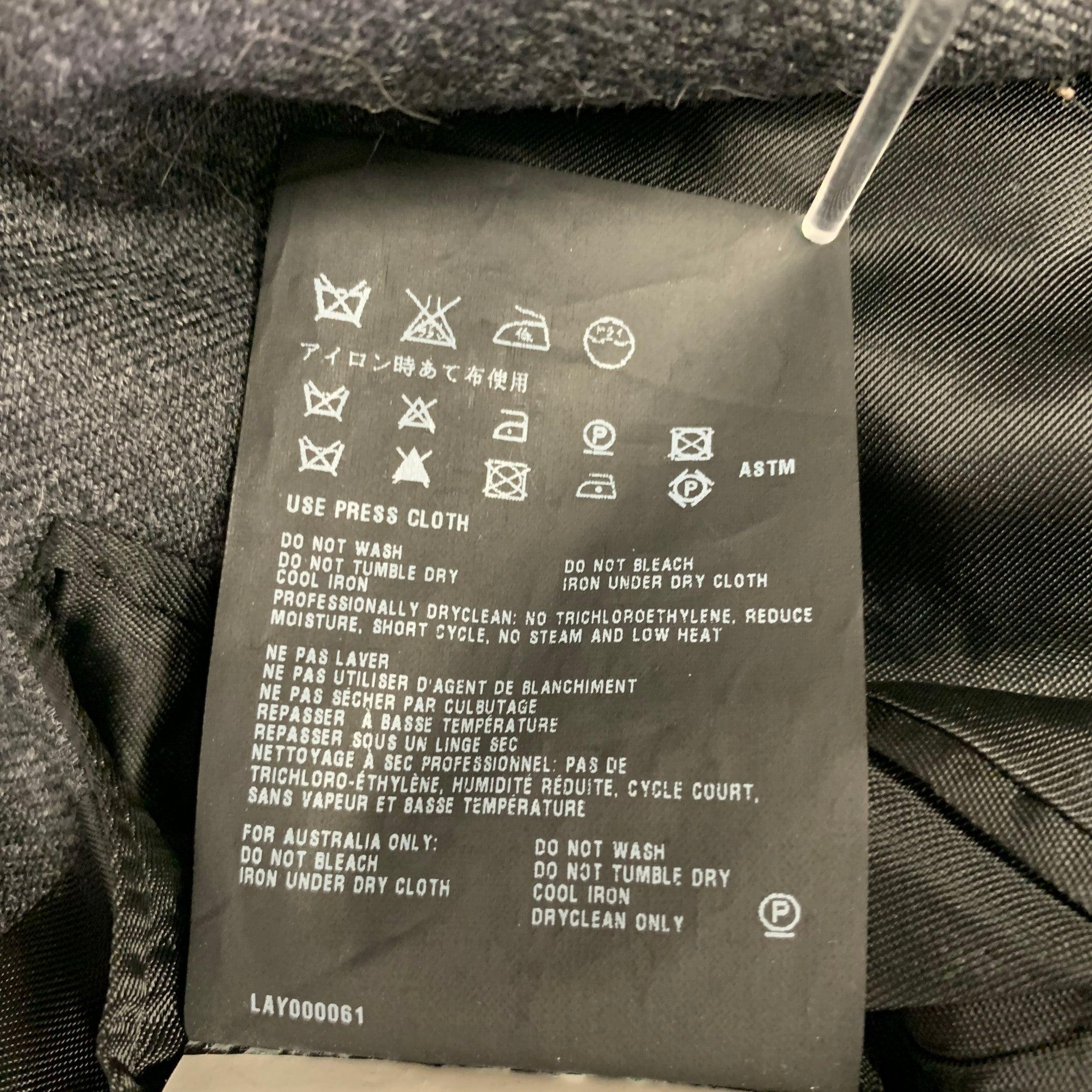 Men's PRADA Size 46 Grey Wool Hidden Buttons Coat For Sale