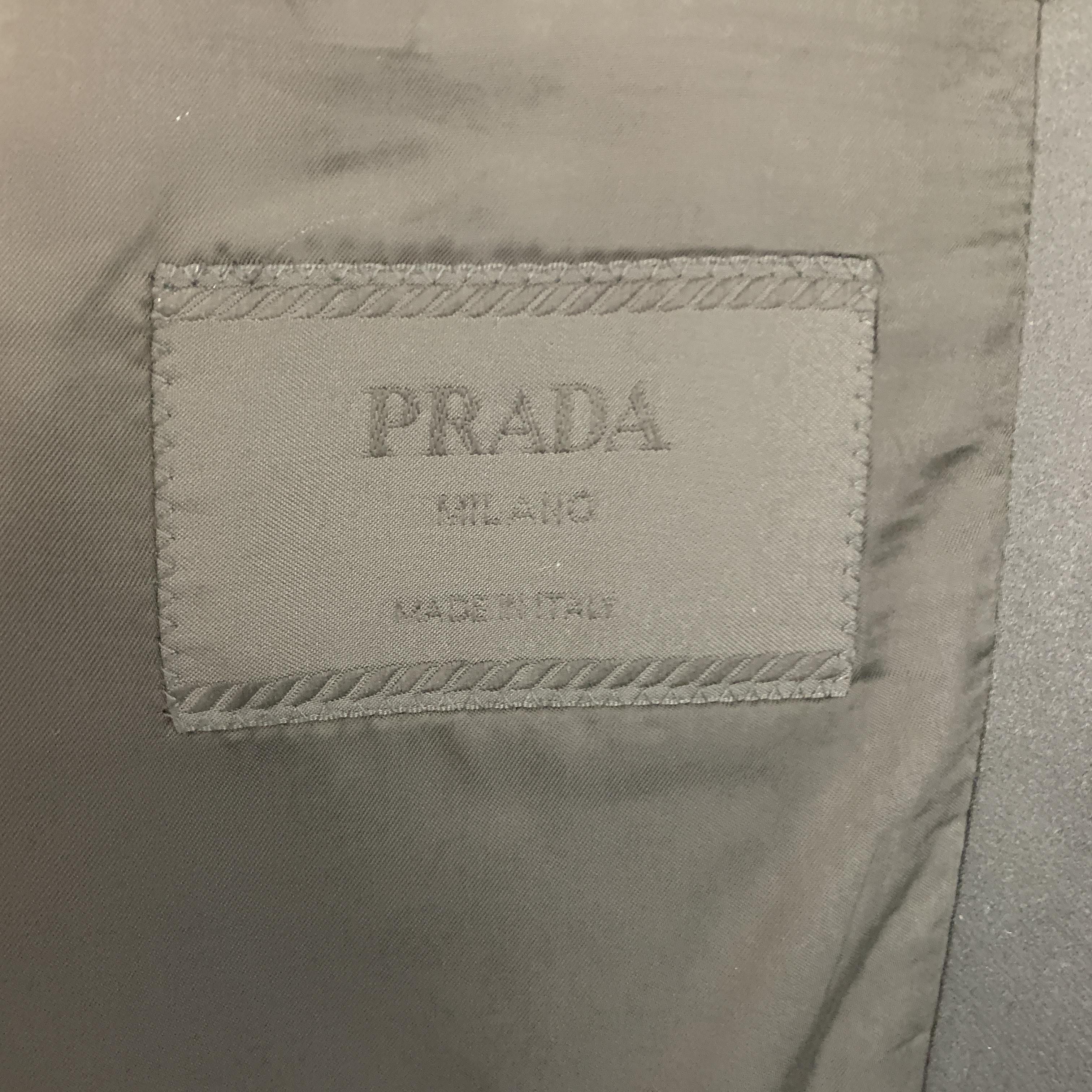 Men's PRADA Size 46 Virgin Wool Mohair Blend Satin Peak Lapel Tuxedo