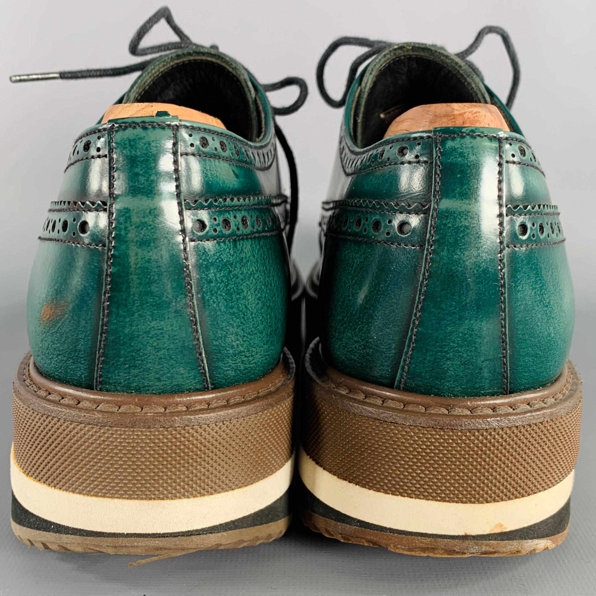 Black PRADA Size 6.5 Green Brown Wingtip Leather Platform Lace-Up Shoes For Sale