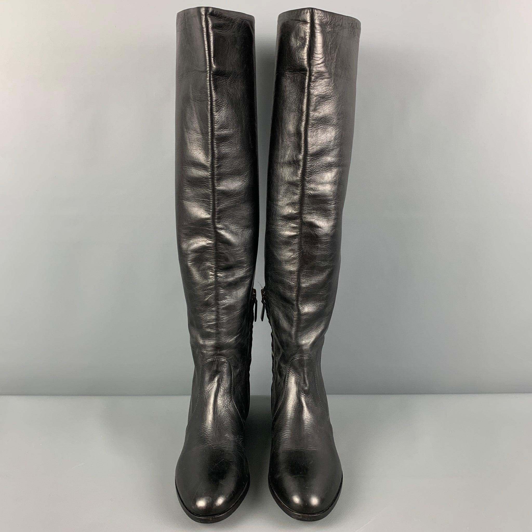 PRADA Size 7.5 Black Flat Boots In Excellent Condition For Sale In San Francisco, CA