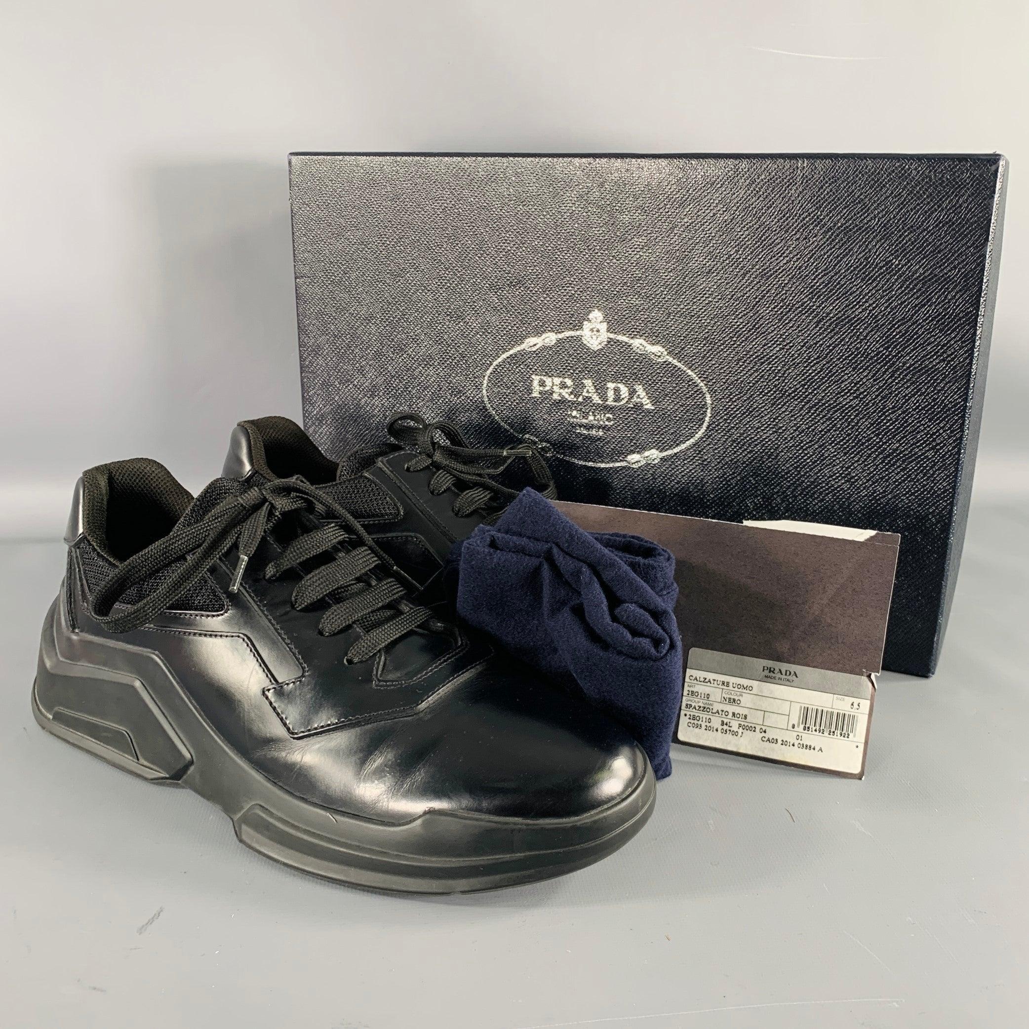 PRADA Size 7.5 Black Mesh Leather Sneakers For Sale 5