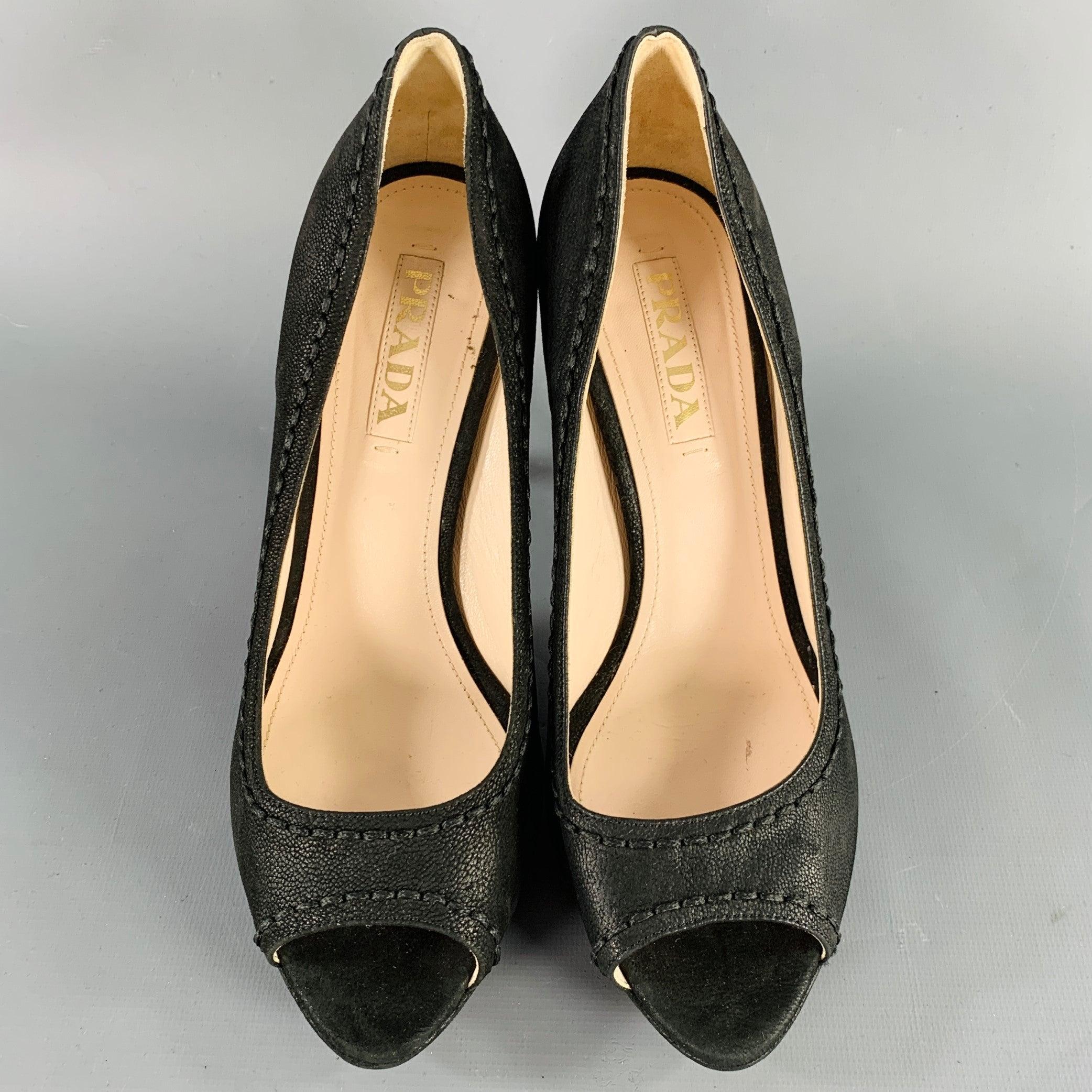 PRADA Size 8 Black Leather Peep Toe Pumps In Good Condition For Sale In San Francisco, CA