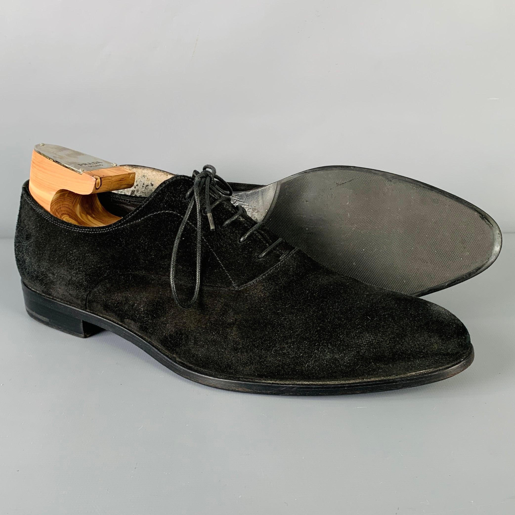 PRADA Size 8 Black Suede Pointed Toe Lace-Up Shoes For Sale 1