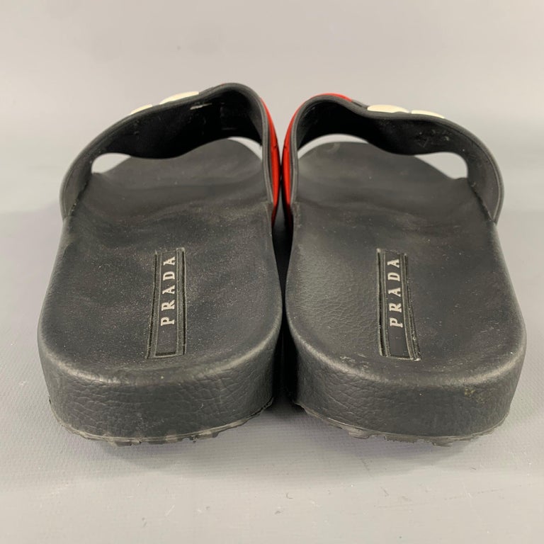 PRADA Size 8 Black & White Logo Rubber Slide Sandals PRADA Size 8 Black and White Logo Rubber Slide Sandals For  main image 2