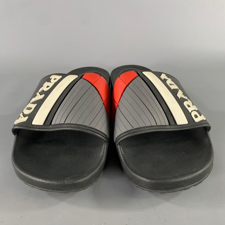 PRADA Size 8 Black & White Logo Rubber Slide Sandals PRADA Size 8 Black and White Logo Rubber Slide Sandals For  main image 3