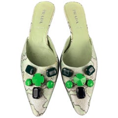 PRADA Size 8.5 Green Embellishments Silk Kitten Heel Pumps