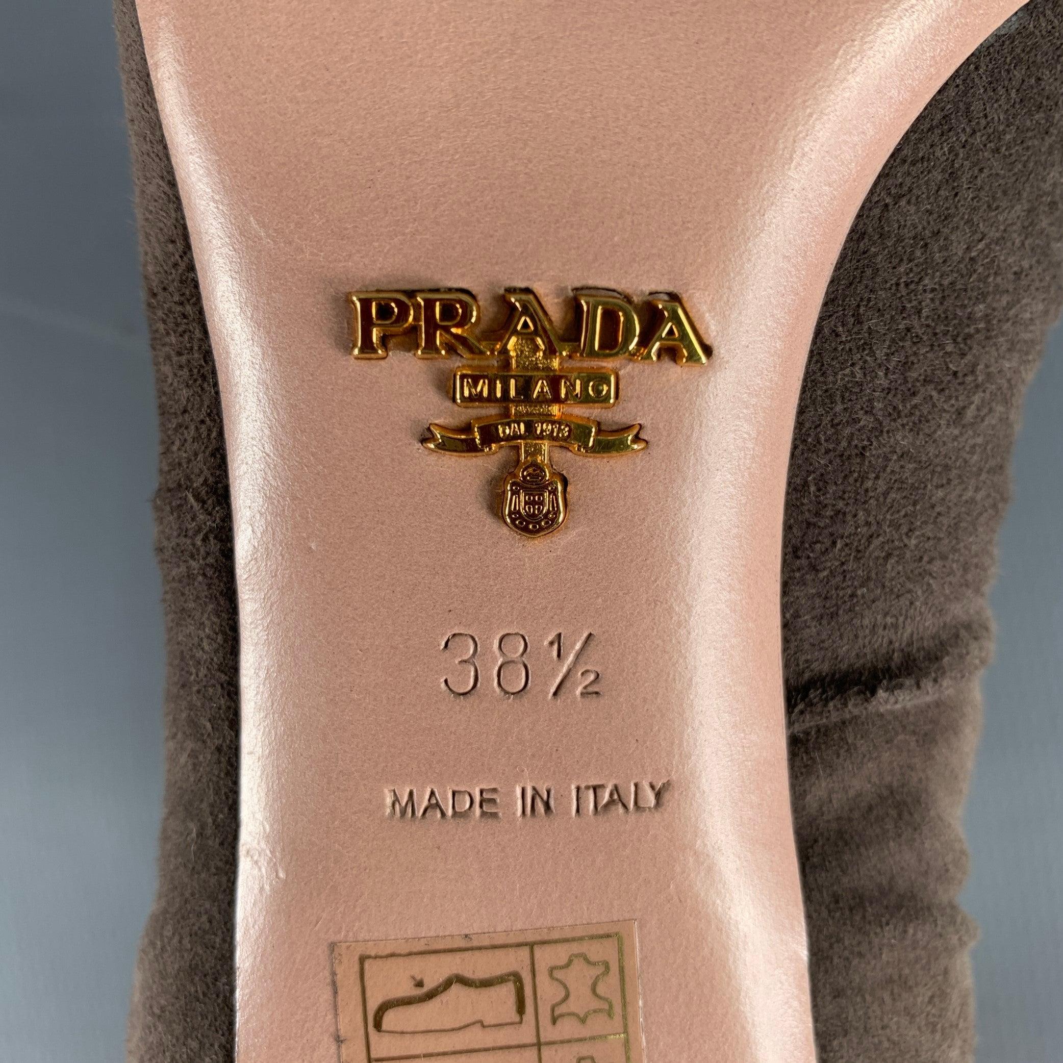 PRADA - Taglia 8,5 - Pumps con tacco increspato grigio - Prada in vendita 3