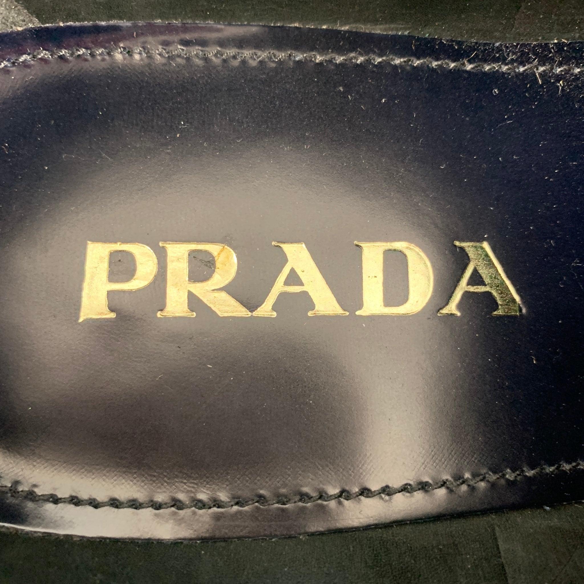 PRADA Size 8.5 Navy Leather Lace Up Shoes For Sale 3