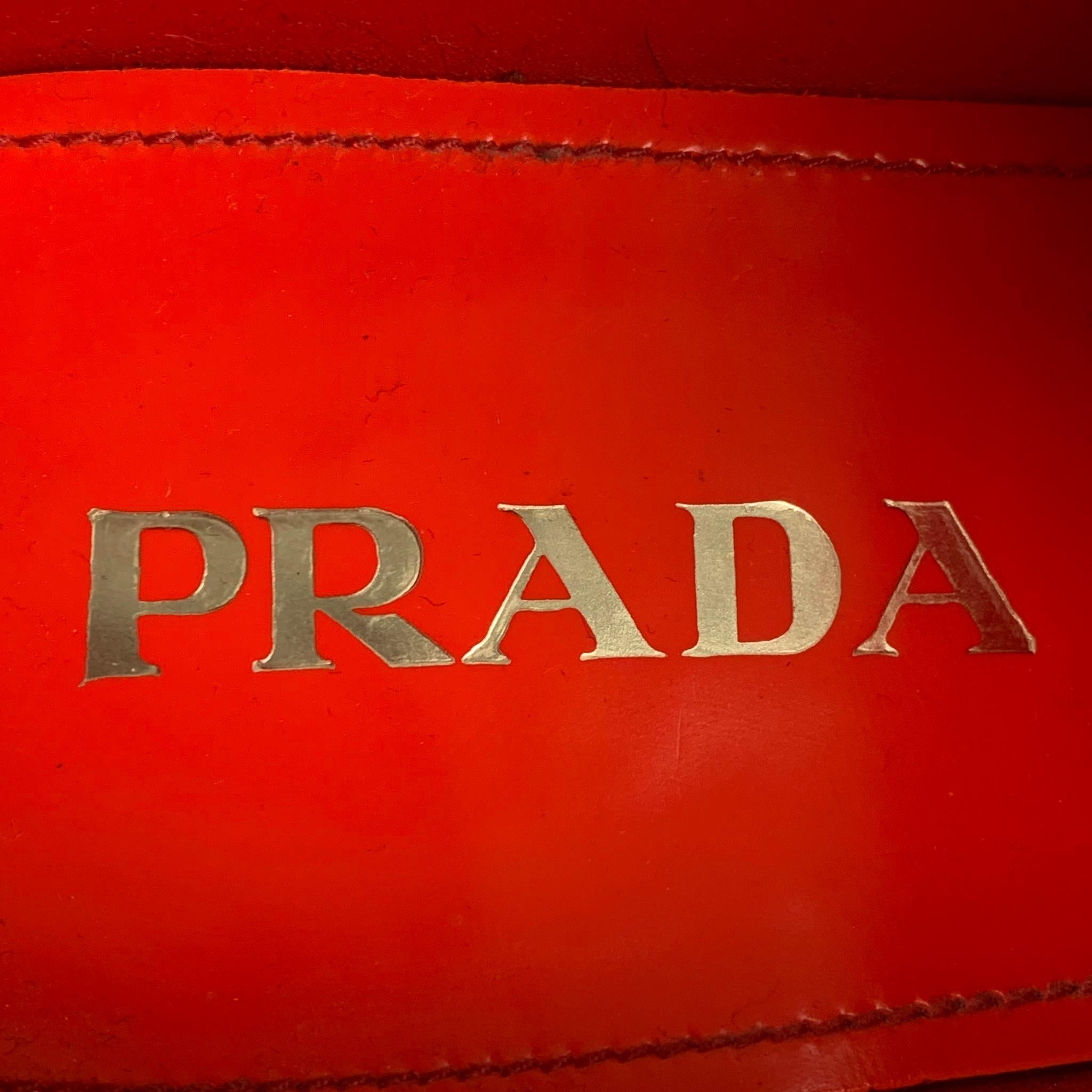PRADA Size 9 Orange White Leather Lace Up Shoes In Good Condition In San Francisco, CA