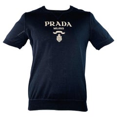 PRADA Taglia L Navy White Logo Cashmere Wool Jersey Manica Corta Girocollo Pullover