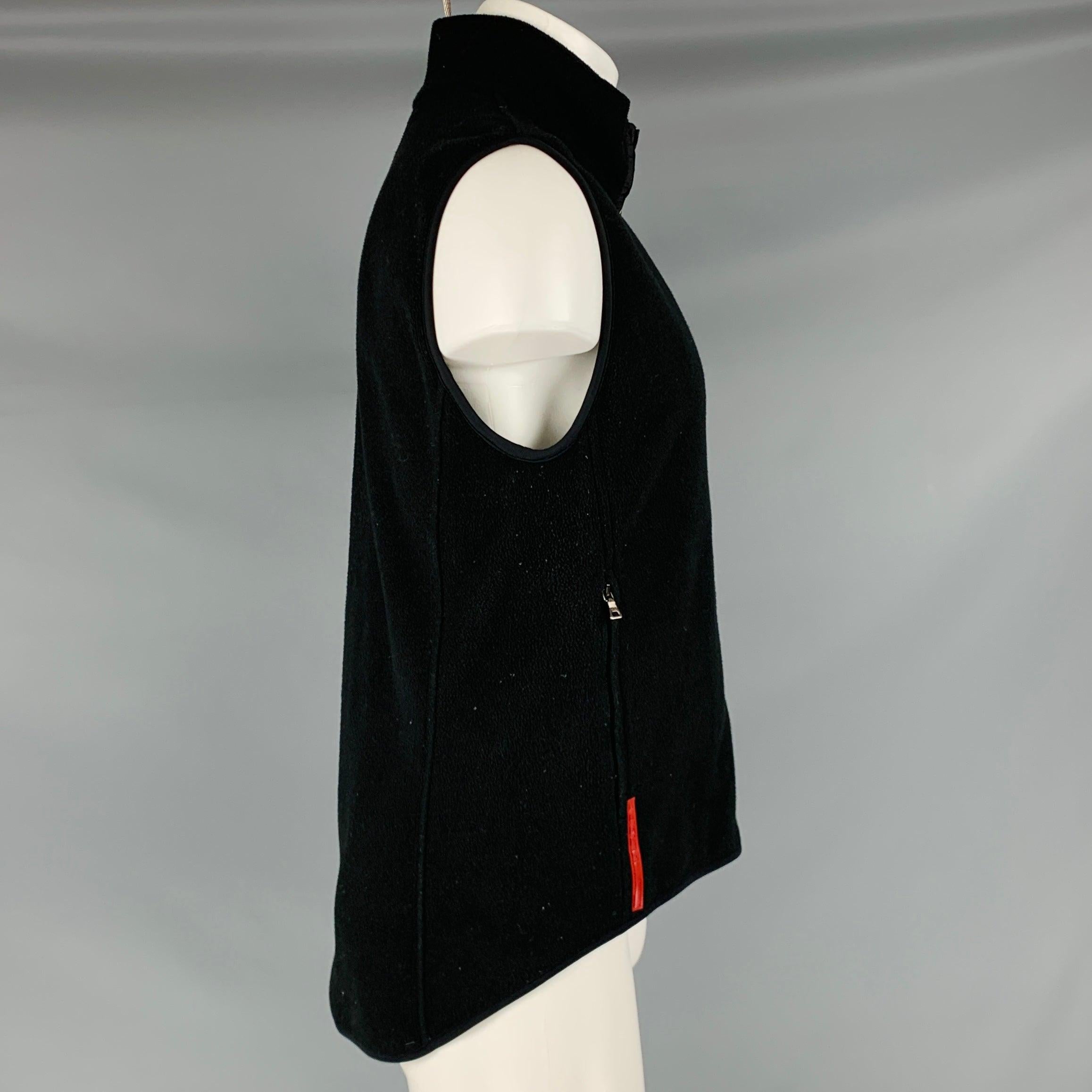 PRADA Size M Black Polyester Fleece Zip Up Vest In Good Condition For Sale In San Francisco, CA