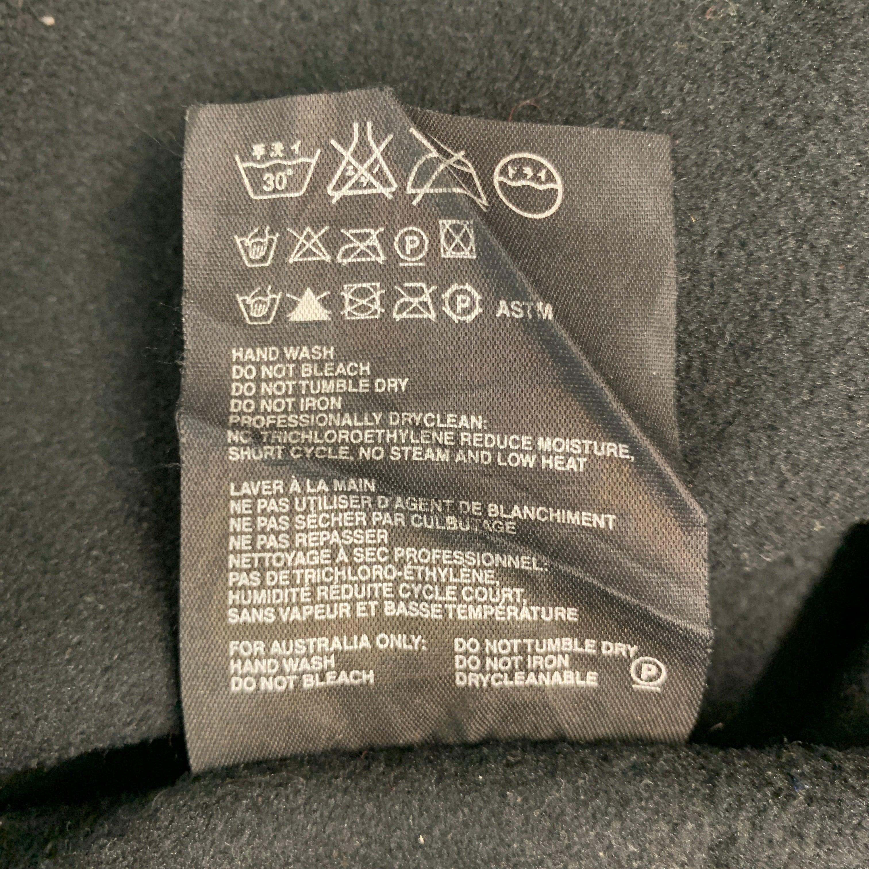 PRADA Size M Black Polyester Fleece Zip Up Vest For Sale 3