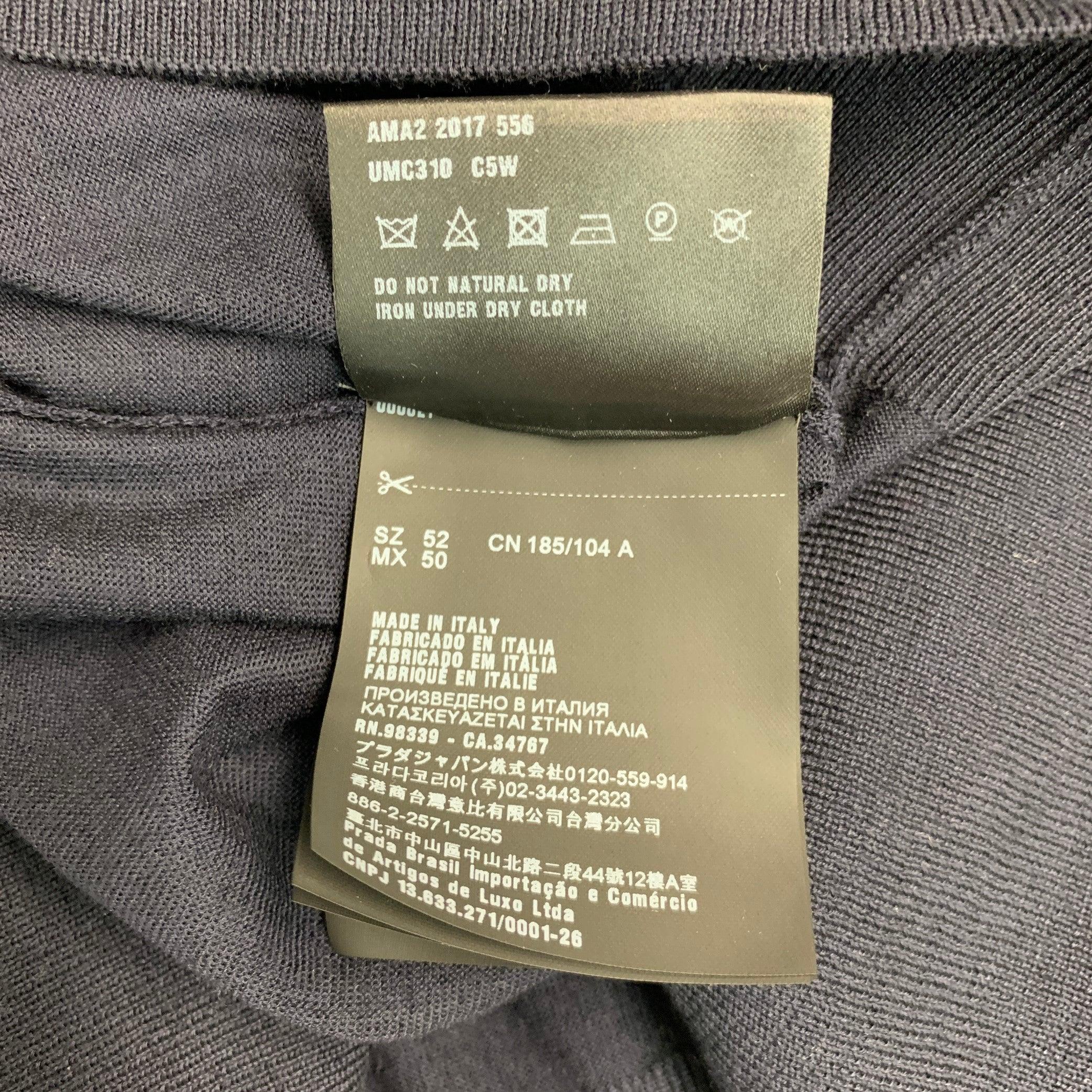 PRADA Taille M Cardigan boutonné en laine tricotée marine en vente 2