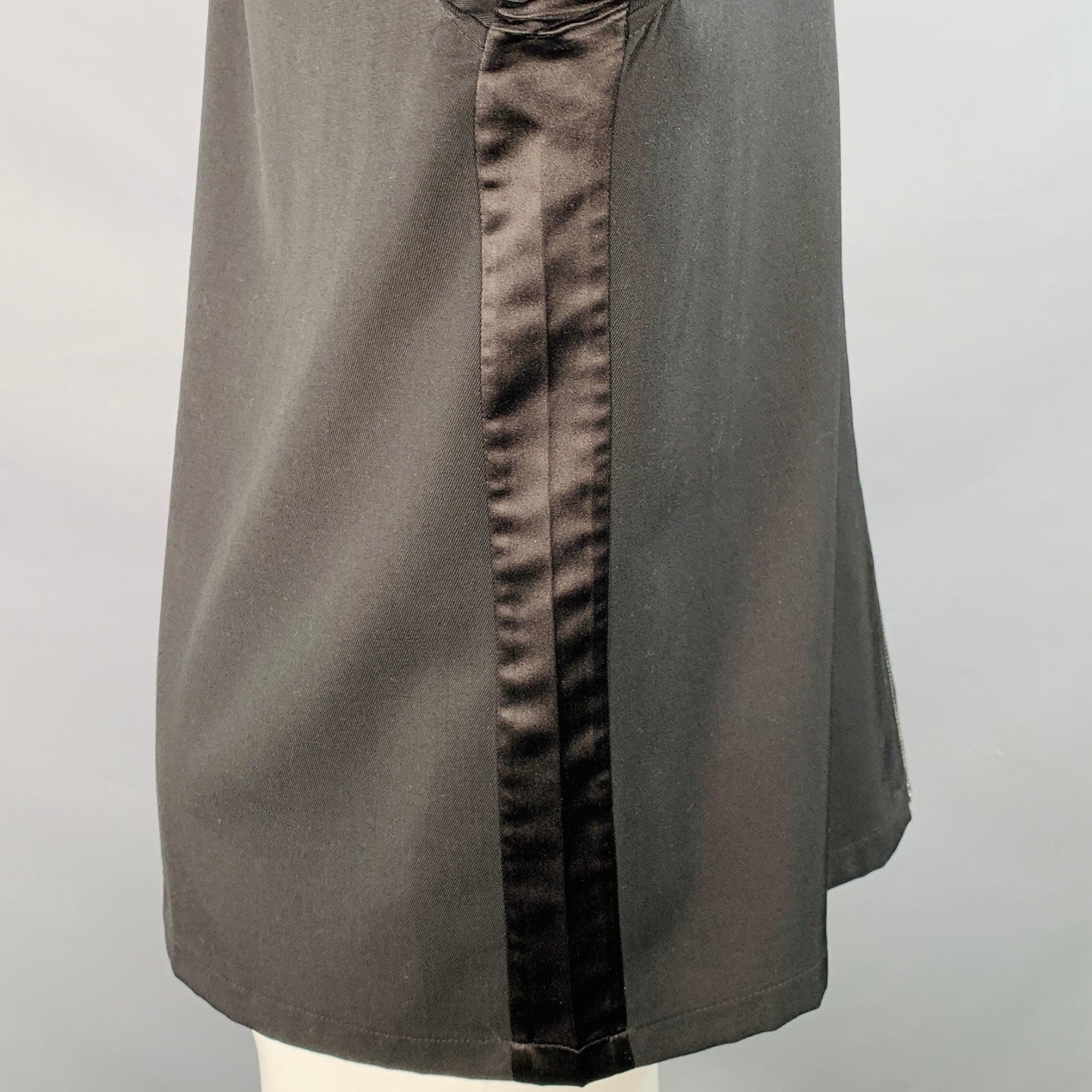PRADA Taglia S Nero Lana Vergine Twill Colletto a contrasto Zip Up & Up in vendita 1
