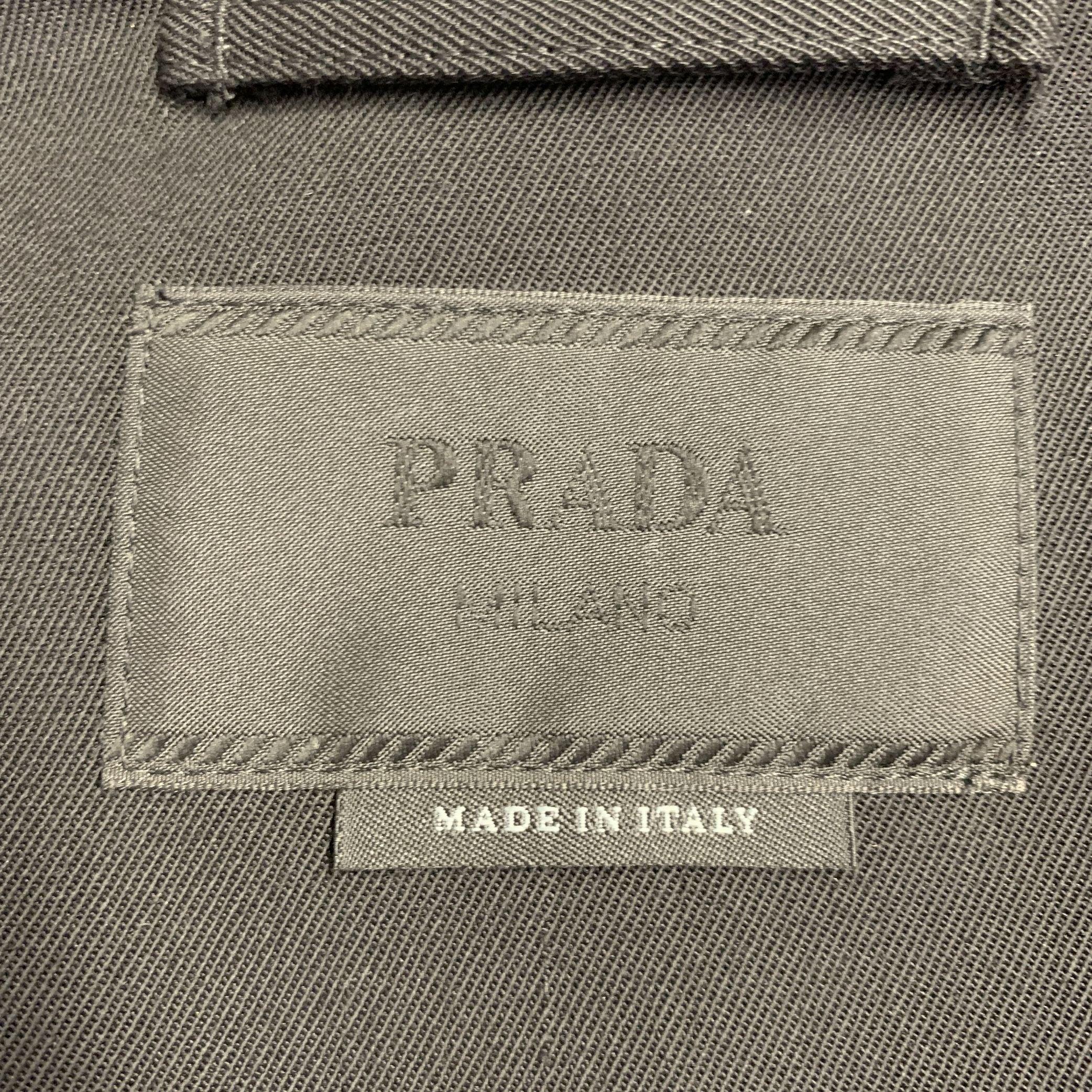PRADA Taglia S Nero Lana Vergine Twill Colletto a contrasto Zip Up & Up in vendita 3