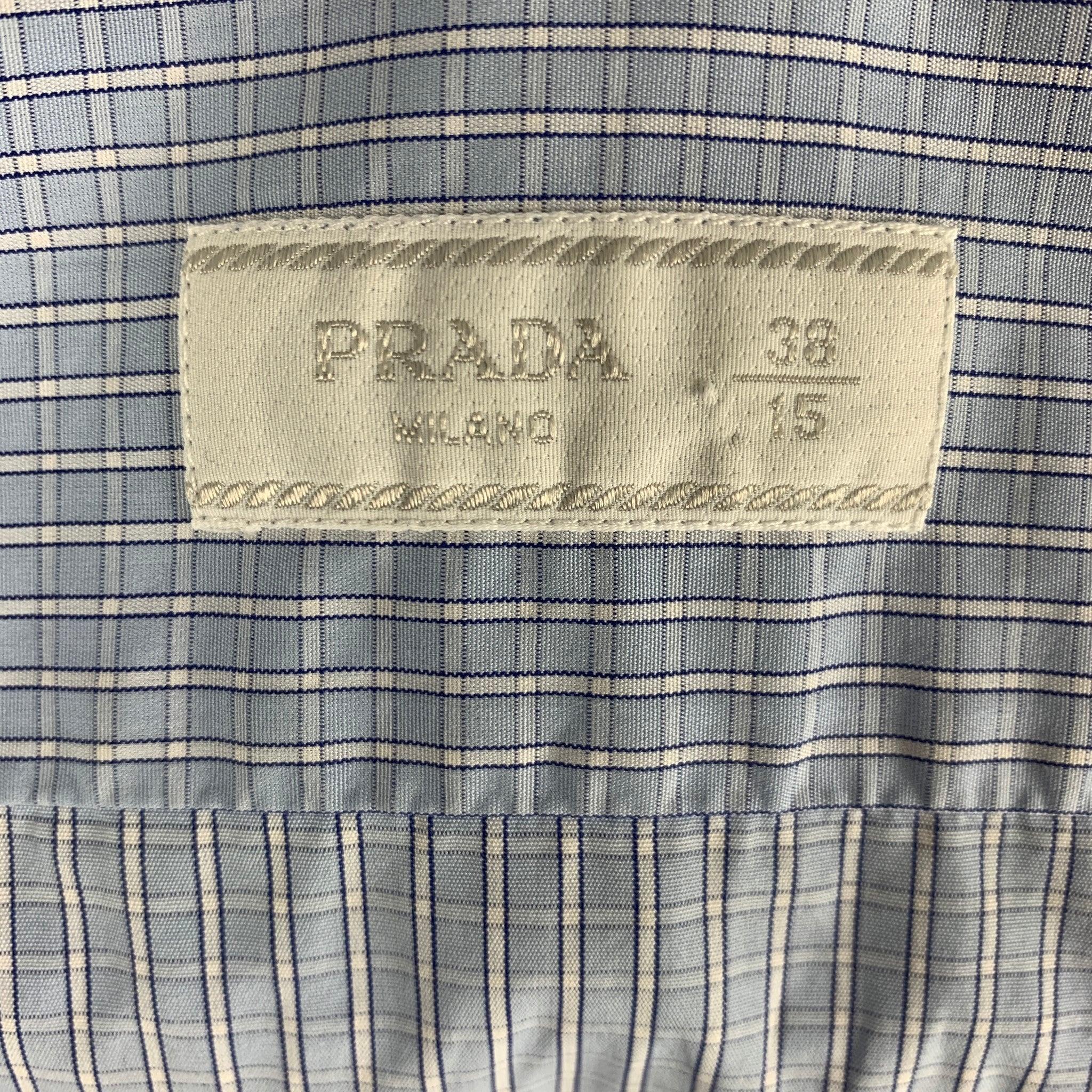 PRADA - Chemise à manches longues en coton à carreaux bleu et blanc en vente 1