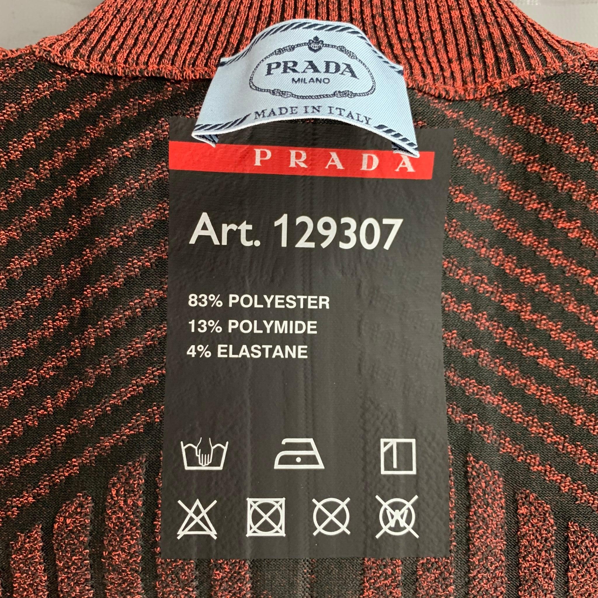 PRADA Taille XS Orange Noir Polyester Blend Textured 1/4 Zip en vente 1