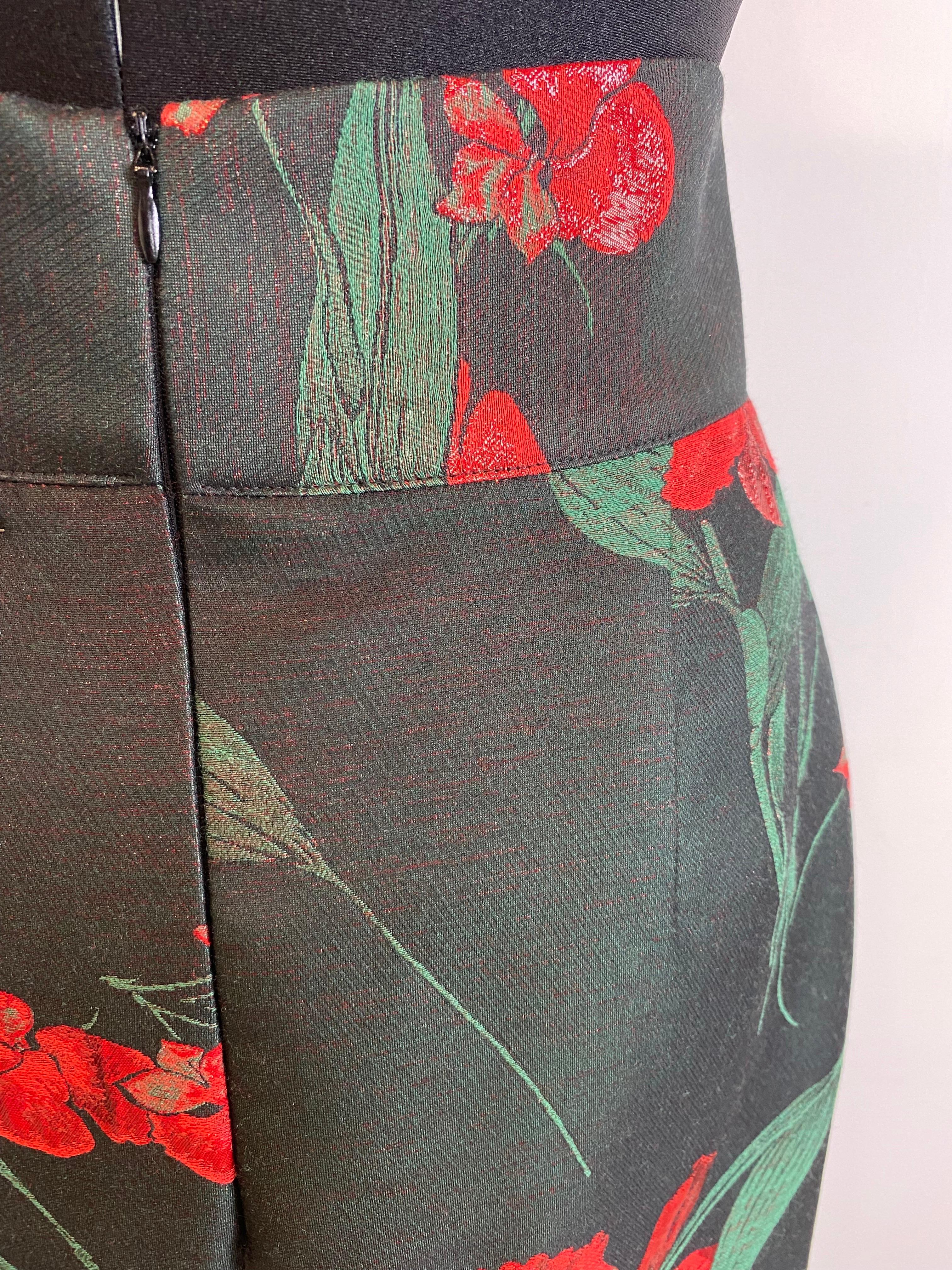 Prada skirt In Excellent Condition In Carnate, IT