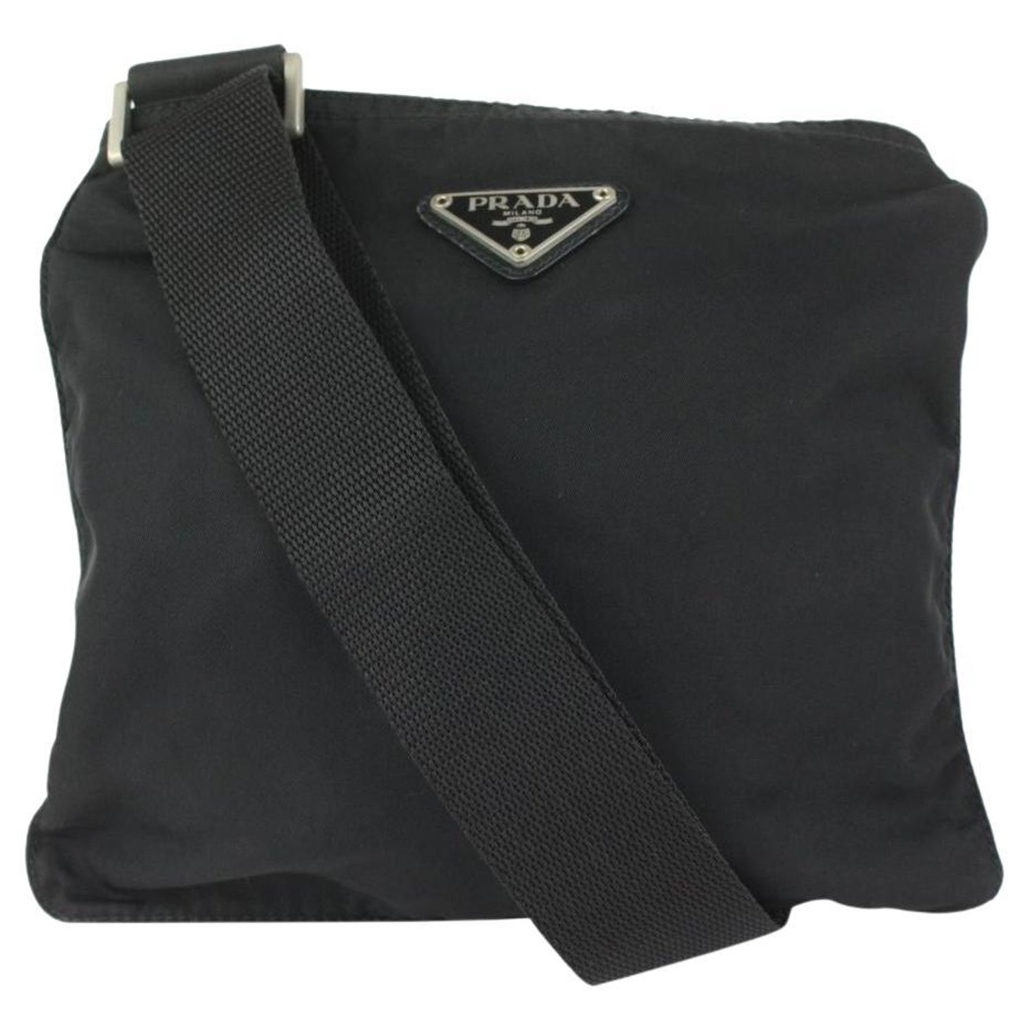 Prada Small Black Nylon Tessuto Crossbody Messenger Bag 98pr46 at 1stDibs |  prada messenger bag nylon