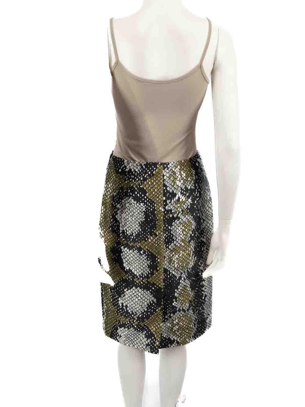 Prada Snake Print Pencil Skirt Size S In Good Condition For Sale In London, GB