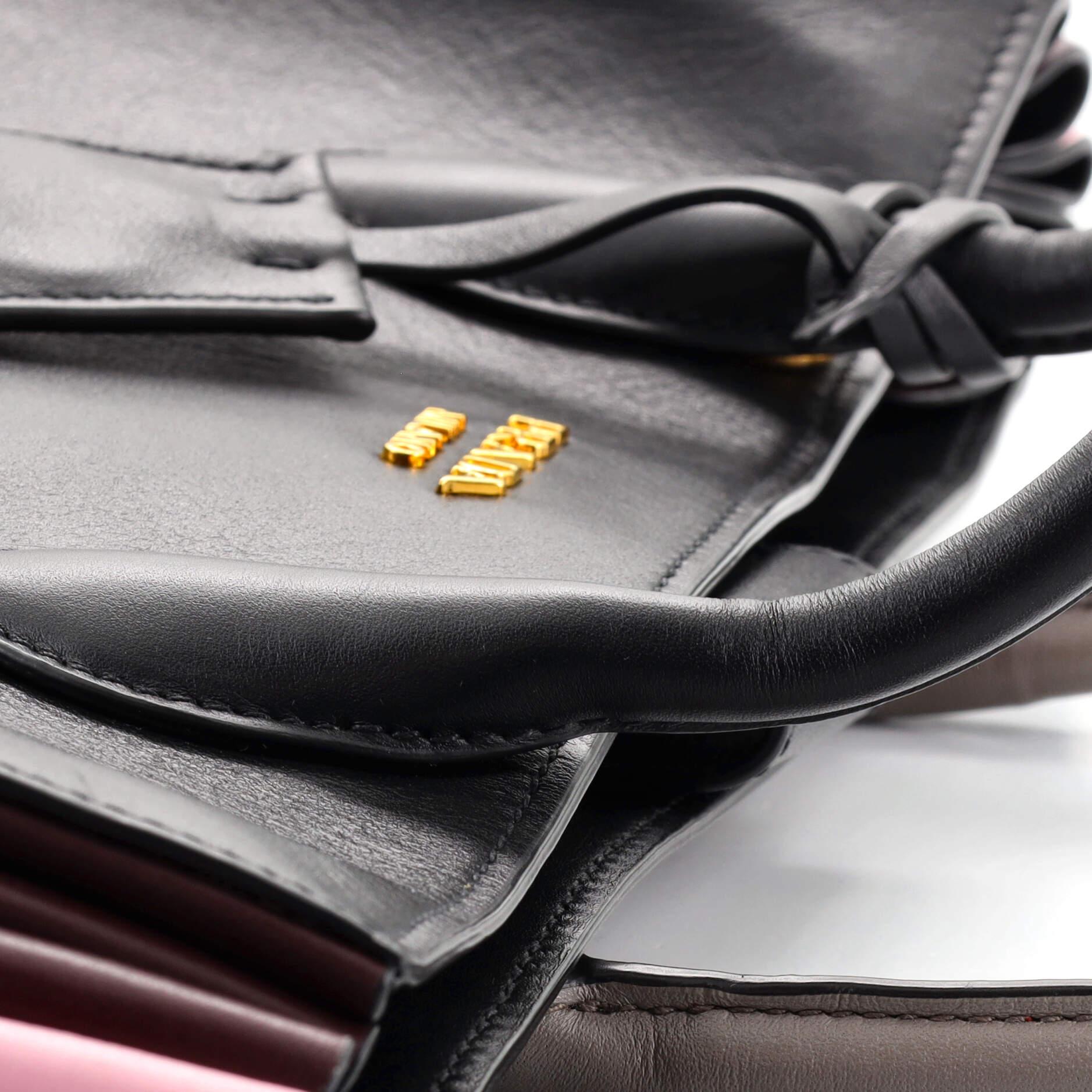 Prada Soft Bibliotheque Tote City aus Kalbsleder Medium 4