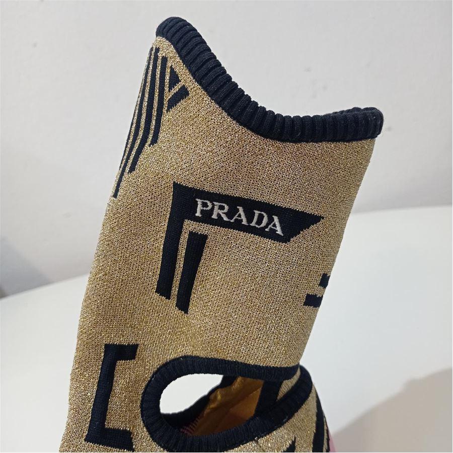 Prada Solid Lurex sandals size 39 1/2 In Excellent Condition In Gazzaniga (BG), IT