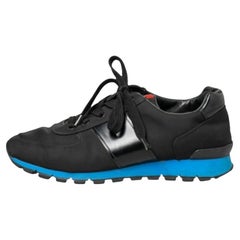 Baskets basses Prada Sport noires en toile et cuir, taille 42