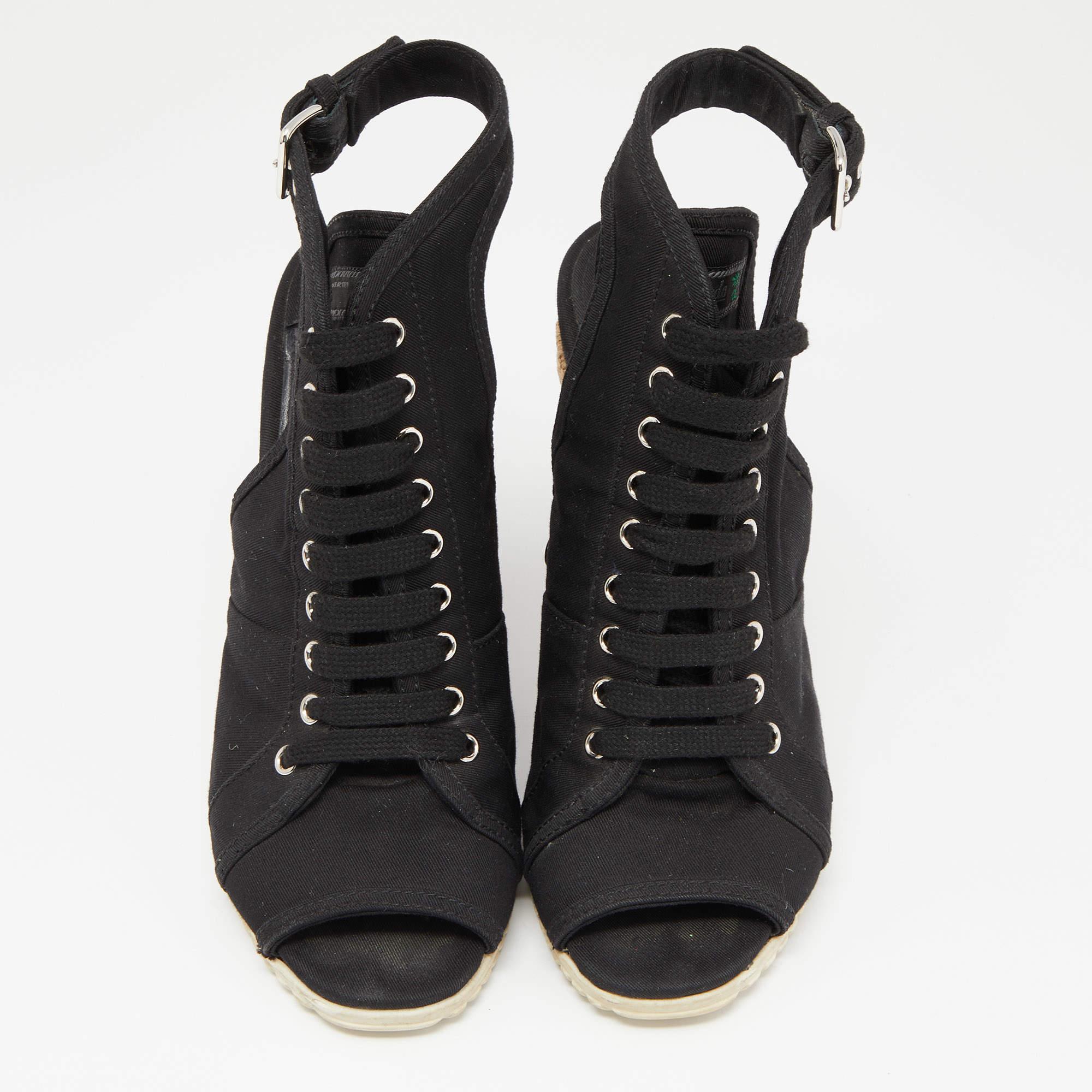 Prada Sport Sandalias de lona negra con alpargata y cuña tamaño 38.5 Negro en venta