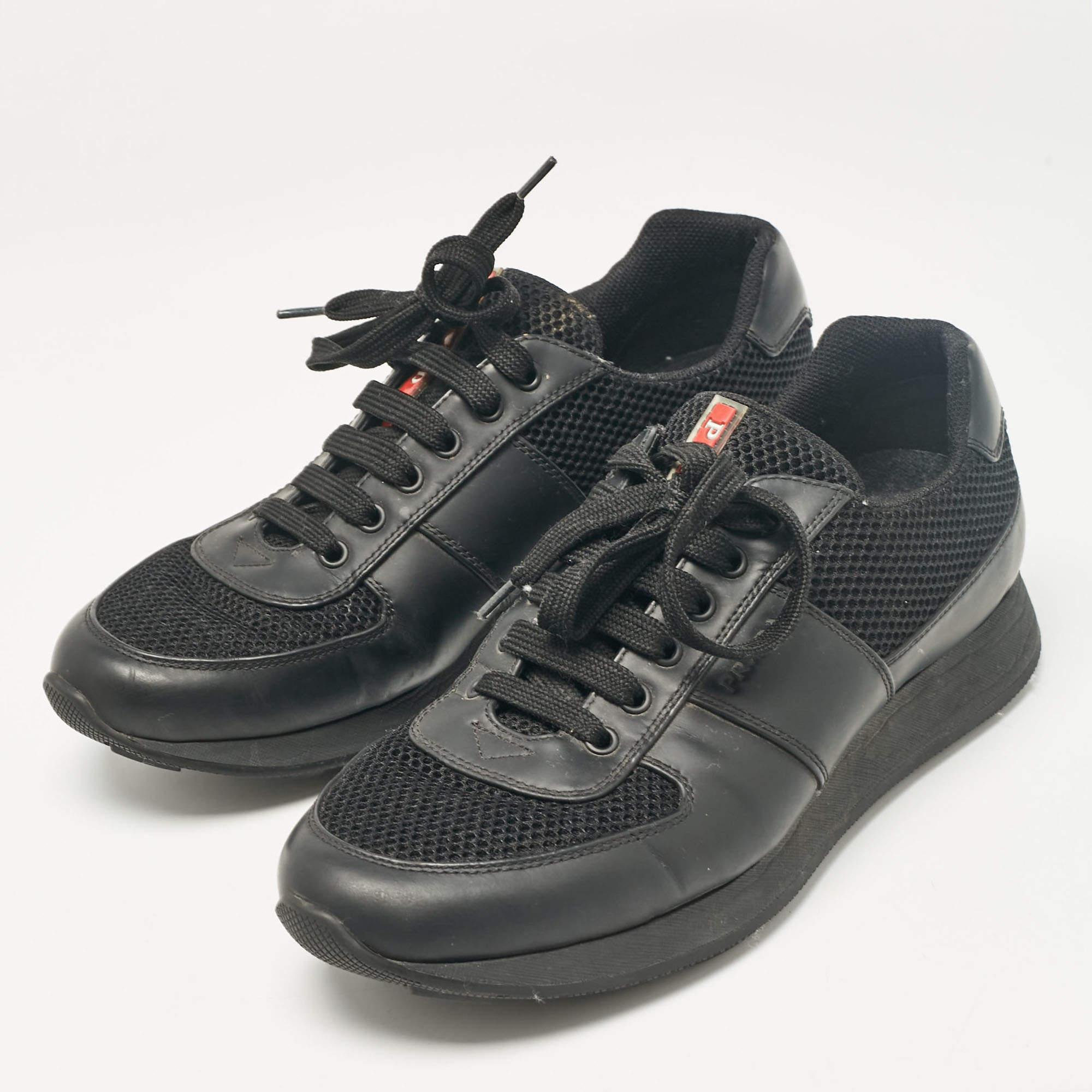 Coming in a classic silhouette these designer sneakers are a seamless combination of luxury comfort and style. These sneakers are finished with signature details and comfortable insoles.
