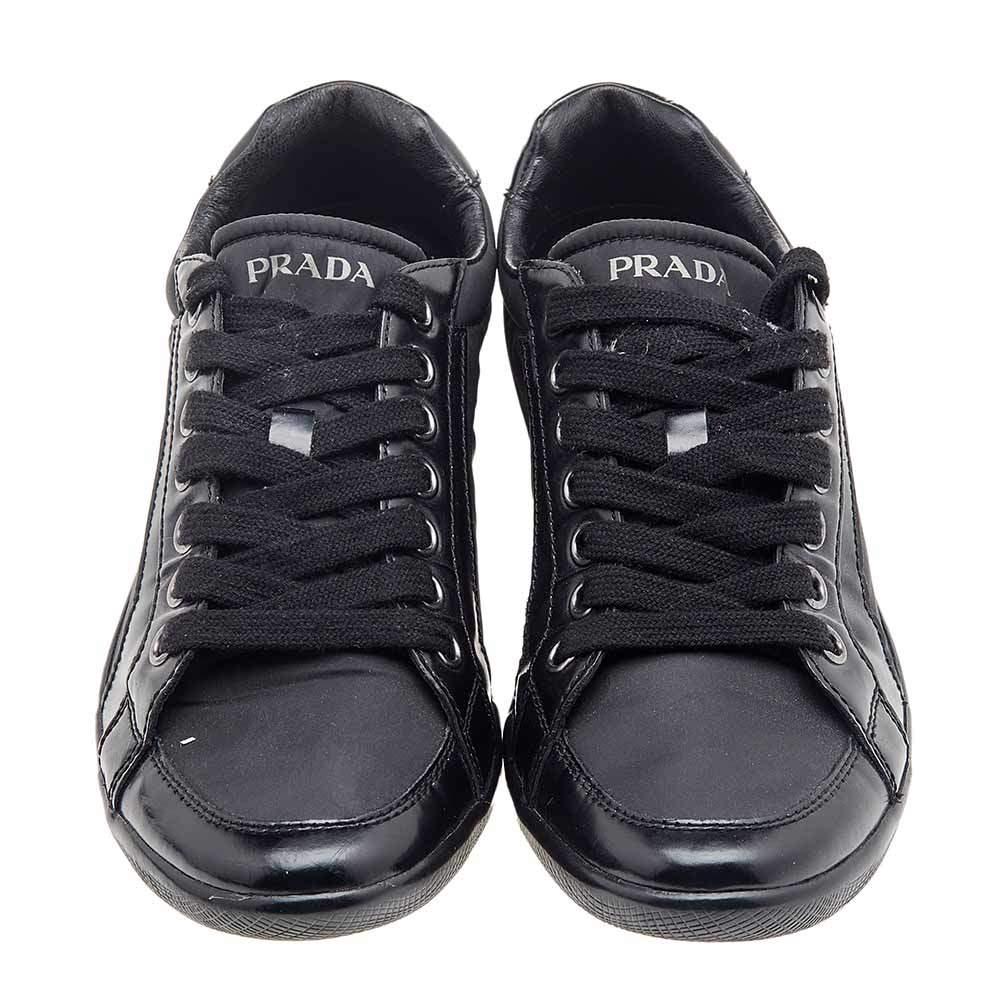 Men's Prada Sport Black Leather And Nylon Low Top Sneakers Size 39.5 For Sale