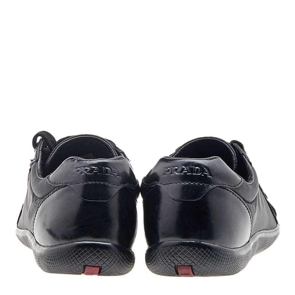 Prada Sport Black Leather And Nylon Low Top Sneakers Size 39.5 For Sale 2