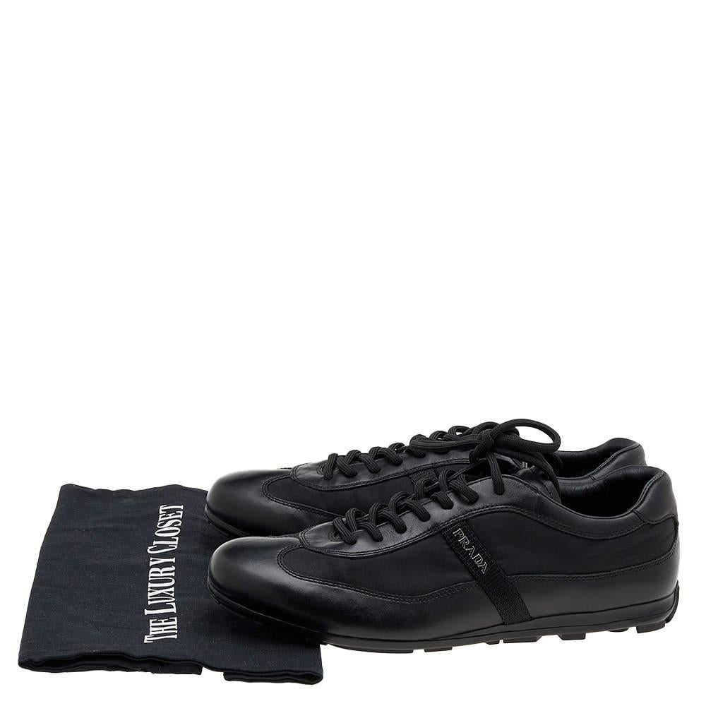 Prada Sport Black Leather And Nylon Low Top Sneakers Size 41.5 For Sale 2