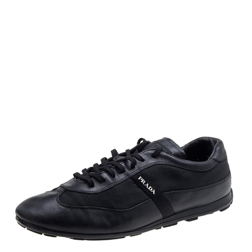 Prada Sport Black Leather And Nylon Low Top Sneakers Size 44 In Fair Condition For Sale In Dubai, Al Qouz 2