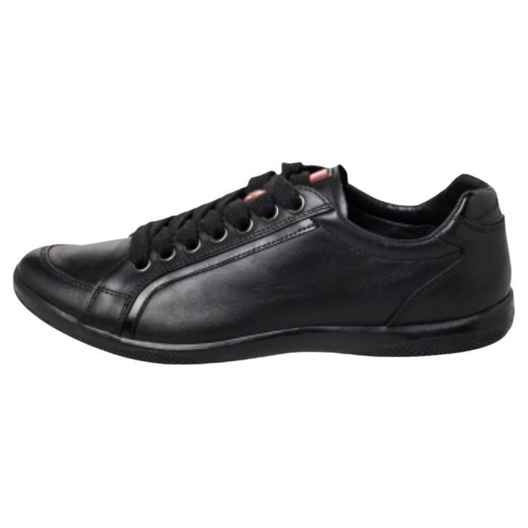 Prada Sport - Scarpe da ginnastica basse in pelle nera misura 40