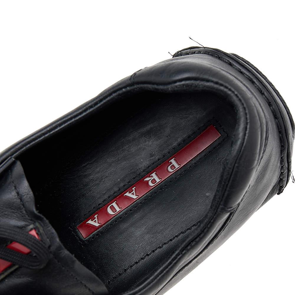 Prada Sport Black Leather Low Top Sneakers Size 45 In Good Condition In Dubai, Al Qouz 2