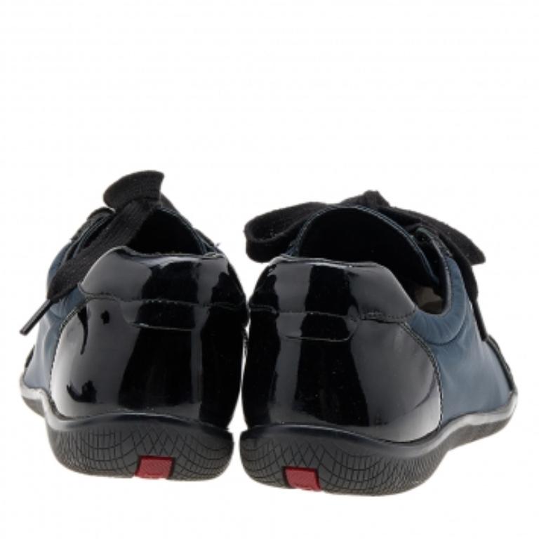 Prada Sport Black/Navy Blue Patent Leather And Nylon Low Top Sneakers Size 38 For Sale 2