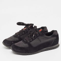 Baskets basses Prada Sport noires en daim et nylon, taille 41