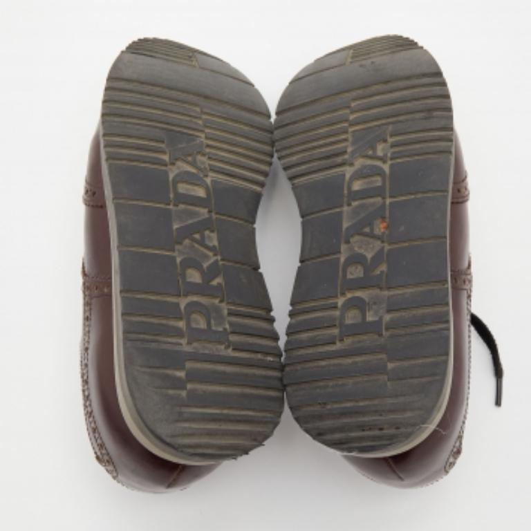 Prada Sport Brown Leather Brogue-Derby Size 41 For Sale 3