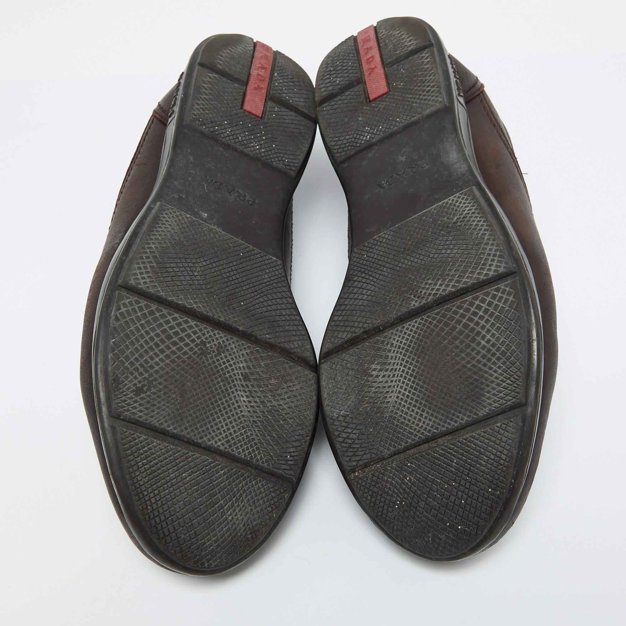 Prada Sport Dark Brown Leather Low Top Sneakers Size 42 For Sale 2