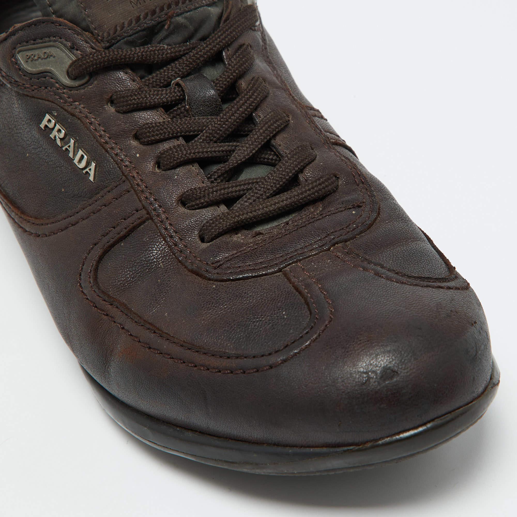 Prada Sport Dark Brown Leather Low Top Sneakers Size 42 For Sale 3