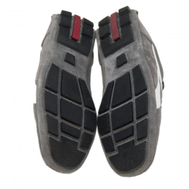 Prada Sport Grey/White Suede And Nylon Low Top Sneakers Size 41.5 For Sale 2