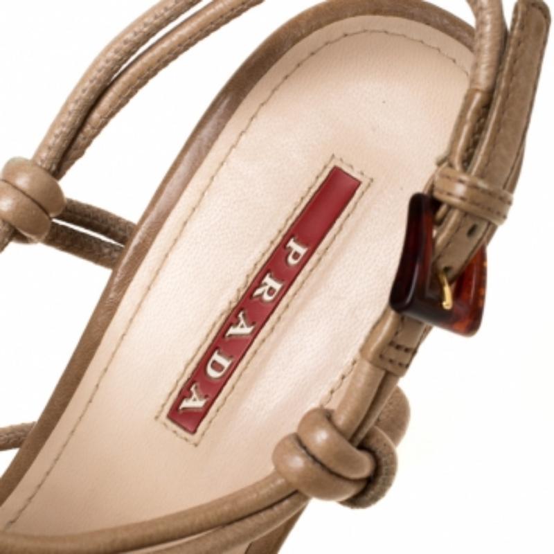 Prada Sport Cuir Strappy Cork Wedge Espadrille Platform Sandals Size 37.5 en vente 3
