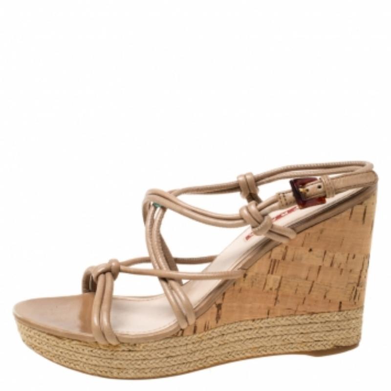 Prada Sport Cuir Strappy Cork Wedge Espadrille Platform Sandals Size 37.5 en vente 4
