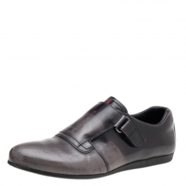 Prada Sport zwei Töne Leder einzelne Riemen Mönch Schuhe Größe 42 im Zustand „Gut“ in Dubai, Al Qouz 2