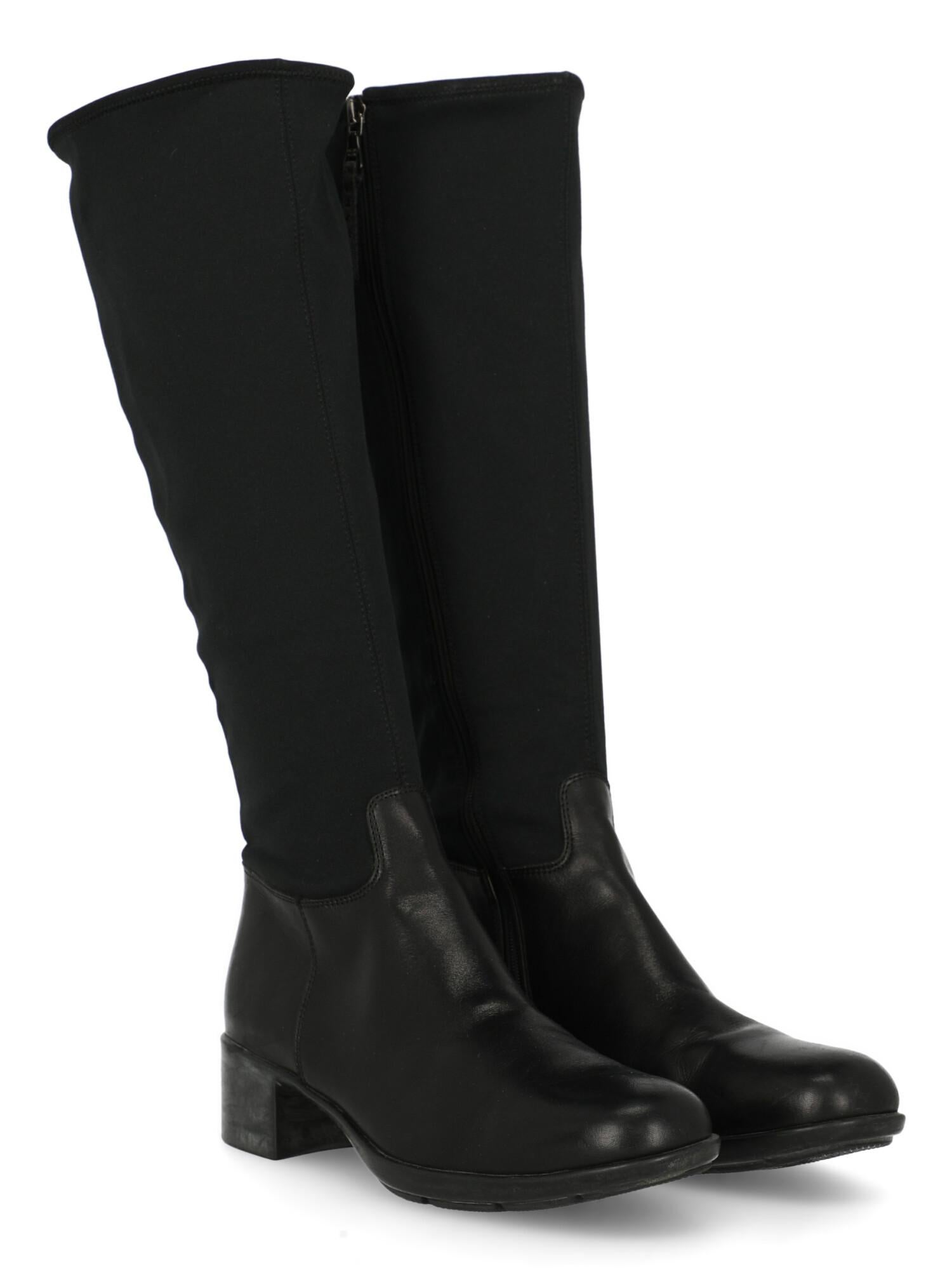 Boots, fabric, solid color, back logo, side fastening, silver-tone hardware, round toe, block heel, low and flat heel.

Includes:
- Dust bag

Product Condition: Very Good
Heel: slightly visible marks. Sole: visible signs of use. Upper: visible