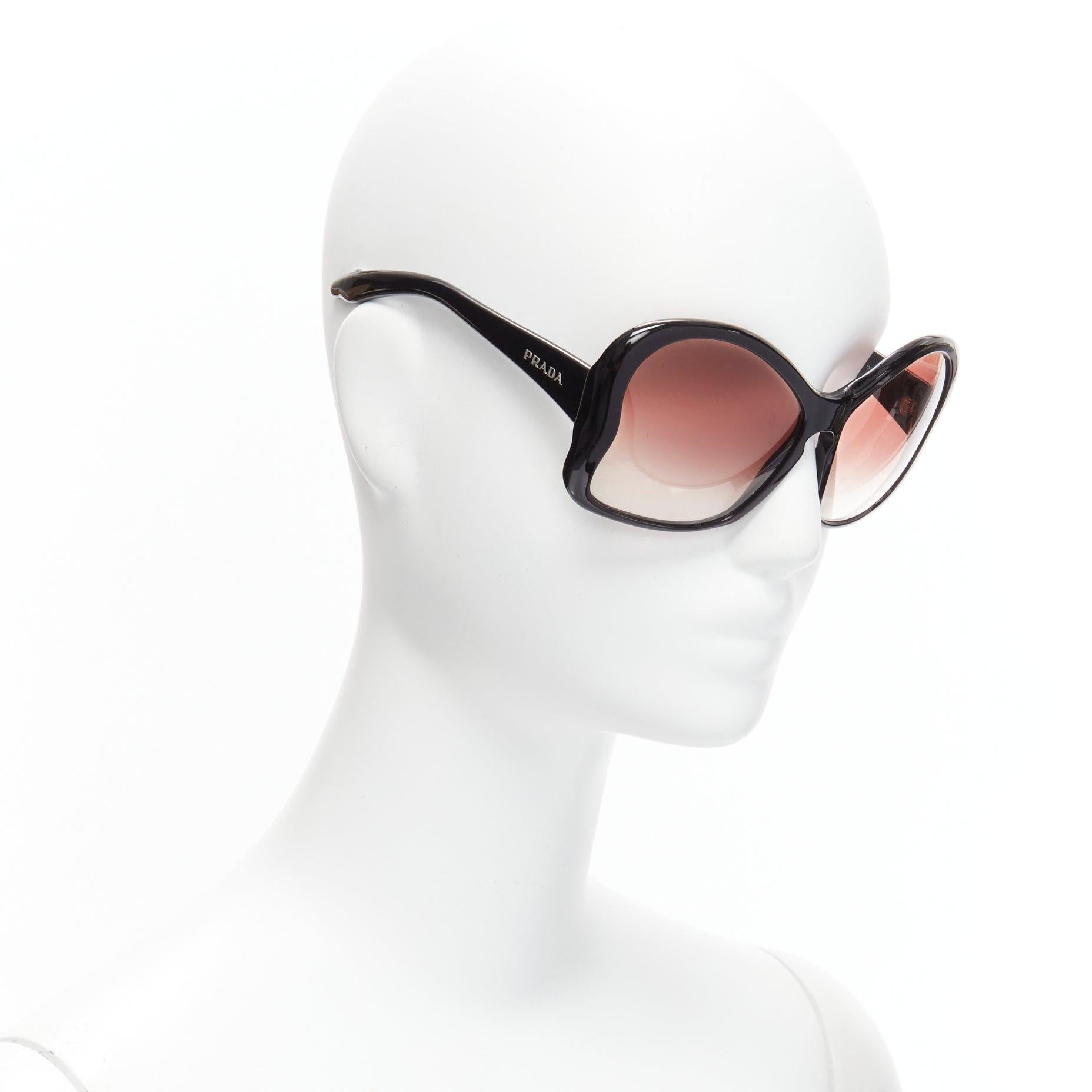 PRADA SPR181 black acetate pink ombre butterfly sunglasses In Good Condition For Sale In Hong Kong, NT